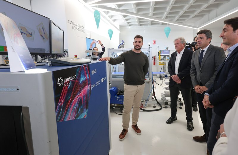 Visita Maz�n a Inescop