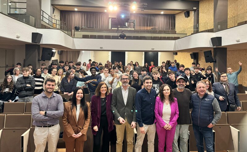 Almassora, CEEI Castell�n y UBE premian el talento joven en el Certamen de Fomento del Esp�ritu Emprendedor con m�s participantes